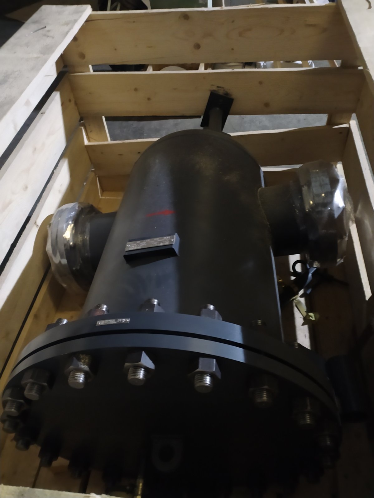 Компания ООО "НПО "Спецнефтемаш" выполнила заказ на жидкостные фильтры ФЖУ-100