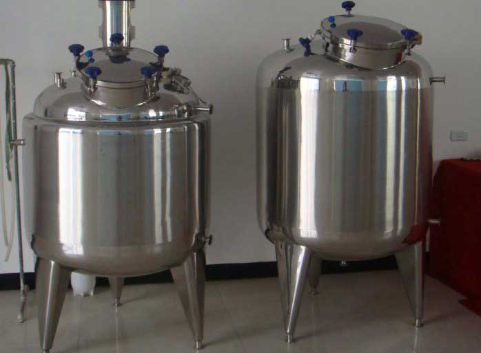 Оснащение емкостей из нержавеющей стали